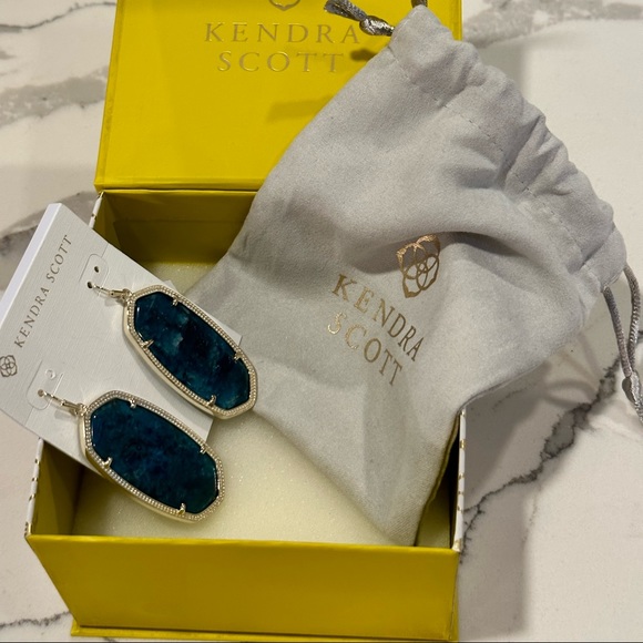 Kendra Scott Aqua Apatite Danielle Earrings - Picture 6 of 7